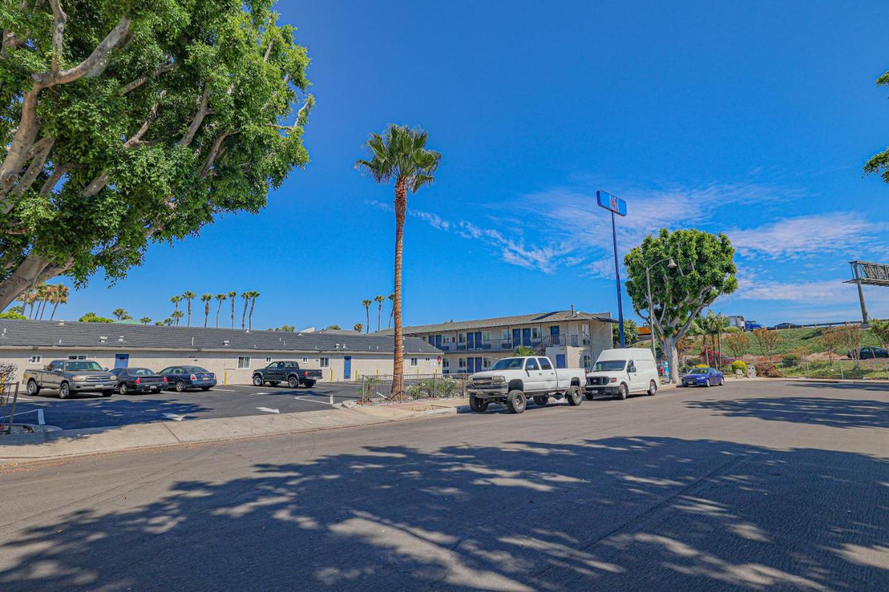 Motel 6, Tustin, Orange County-Ca Екстериор снимка